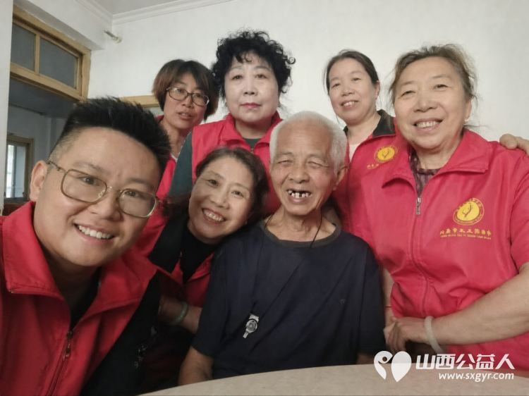 阳泉市义工联合会2026年9月组织义工开展幸福家园敬老服务活动30名义工对各社区的13位服务对象提供了志愿服务服务总时长达205.5小时 - 第12张
