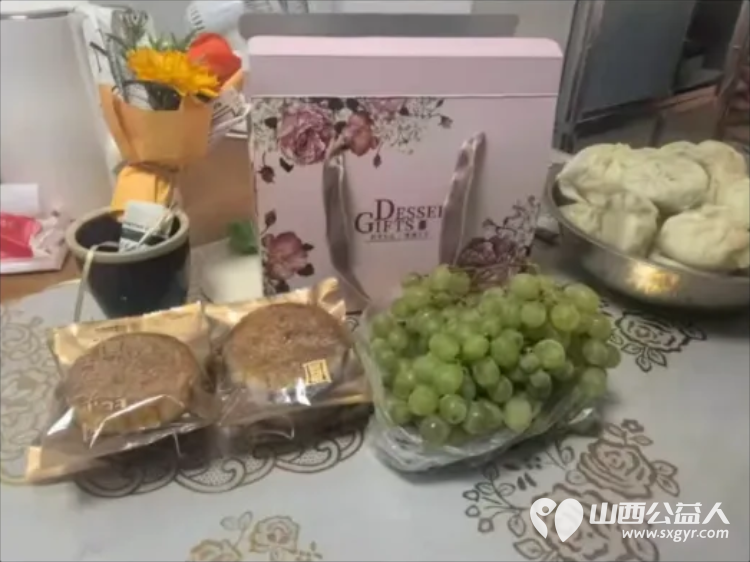 阳泉市义工联合会2026年9月组织义工开展幸福家园敬老服务活动30名义工对各社区的13位服务对象提供了志愿服务服务总时长达205.5小时 - 第37张