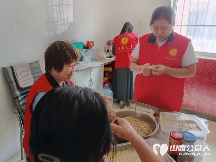 阳泉市义工联合会2026年9月组织义工开展幸福家园敬老服务活动30名义工对各社区的13位服务对象提供了志愿服务服务总时长达205.5小时 - 第47张