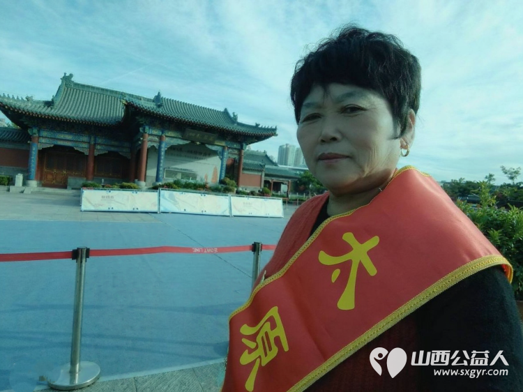 太原好人曹奋仙参加了 走进非遗世界·致敬榜样力量 太原市道德模范与身边好人现场交流活动 - 第1张