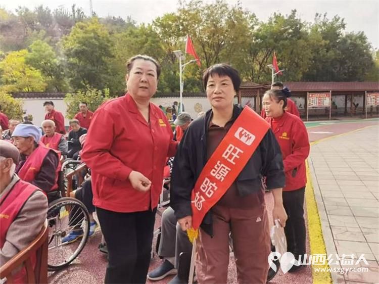 爱心走访暖院落真情关怀护夕阳----太原市旺源驼奶、石碾小米爱心企业家莅临太原市杏花岭区比家美慈爱养护院开展重阳节慰问捐赠切实为院内长者的健康生活保驾护航 - 第14张 - 山西公益人 爱心走访暖院落真情关怀护夕阳----太原市旺源驼奶、石碾小米爱心企业家莅临太原市杏花岭区比家美慈爱养护院开展重阳节慰问捐赠切实为院内长者的健康生活保驾护航 - 第14张