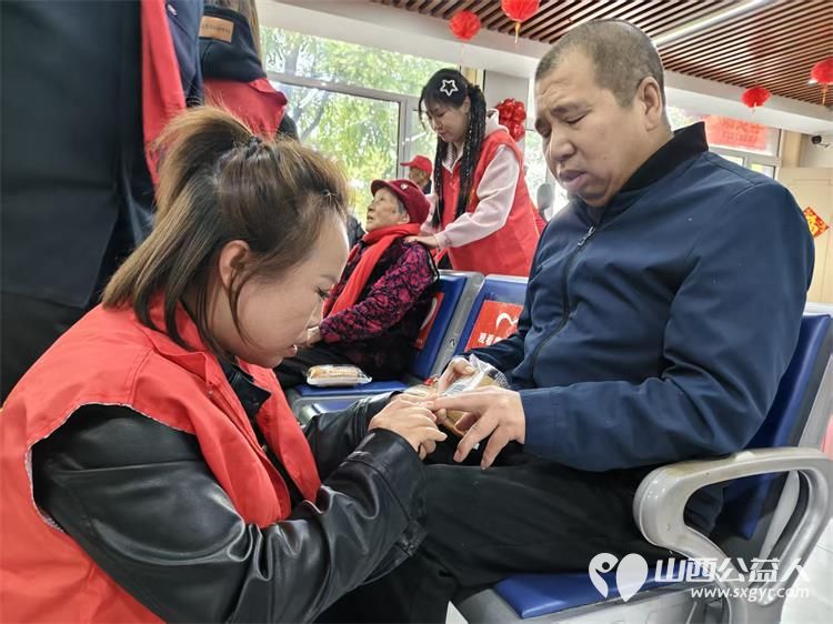 寿阳县卡卡公益联合寿阳县鼎盛源煤层气开发有限公司2026年第六次传递温暖服务邻里共建和谐美好家园活动走进寿星居养老院 - 第19张
