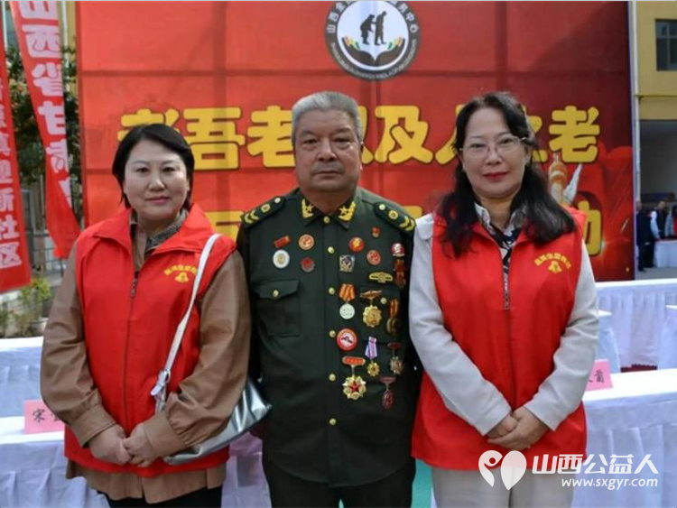 情暖重阳传美德爱心慰问暖桑榆----全国道德模范提名奖最美退役军人赵海生携多家爱心团体走进山西金拐杖养老中心开展敬老活动为养老中心捐赠优质大米无公害蔬菜等生活物资 - 第6张 - 山西公益人 情暖重阳传美德爱心慰问暖桑榆----全国道德模范提名奖最美退役军人赵海生携多家爱心团体走进山西金拐杖养老中心开展敬老活动为养老中心捐赠优质大米无公害蔬菜等生活物资 - 第6张