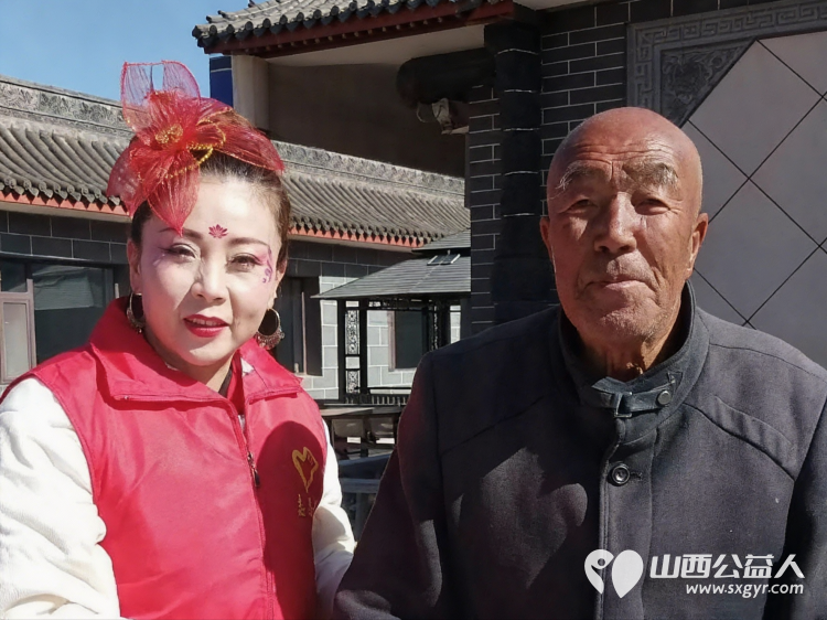 九九重阳节浓浓敬老情----繁峙县应急救援协会砂河支队走进东山敬老院志愿者们带来精彩文艺演绎为院内老人送上欢乐与节日祝福 - 第9张