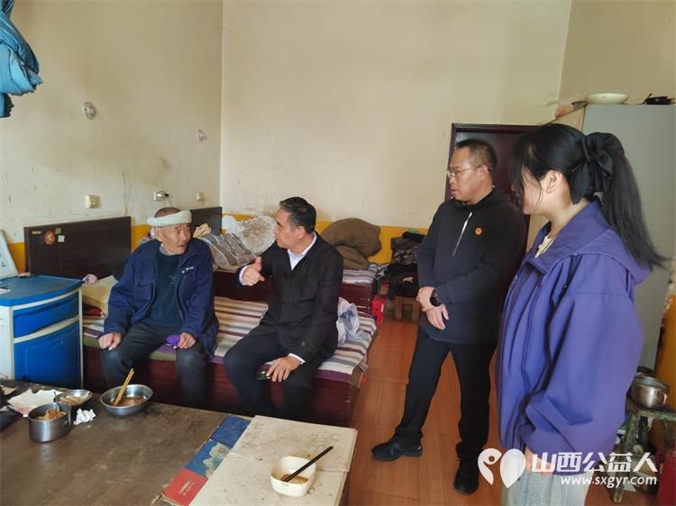 以微光汇聚暖心力量----雷锋杂志社山西太原工作部、太原市烛光志愿服务中心的志愿者们认购小米全力支持退役残疾军人自主创业奔赴清徐云华敬老院为老人们送去衣物小米等各类生活物资真挚的陪伴慰问孤寡老人 - 第6张 - 山西公益人 以微光汇聚暖心力量----雷锋杂志社山西太原工作部、太原市烛光志愿服务中心的志愿者们认购小米全力支持退役残疾军人自主创业奔赴清徐云华敬老院为老人们送去衣物小米等各类生活物资真挚的陪伴慰问孤寡老人 - 第6张