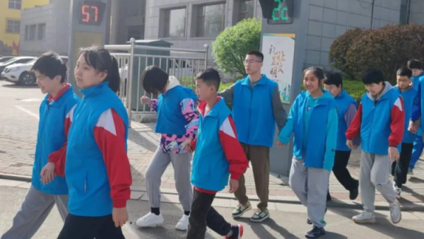 关爱障碍者健康体检 感谢朔州泰康医院专业的医疗团队给尚德乐全体师生免费体检