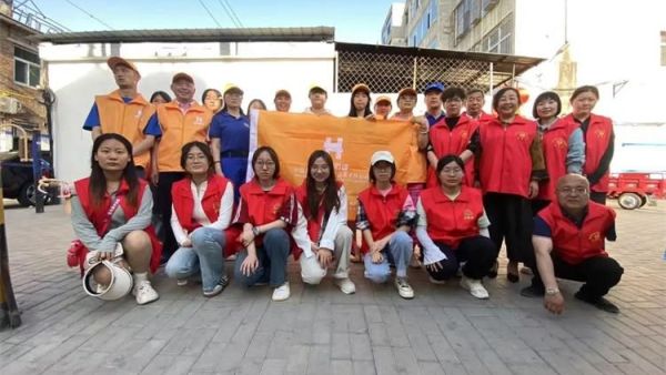 黄手环行动长治市合作团队阳光困境儿童帮扶协会携手角沿新时代文明实践联合开展了让爱回家防走失宣传发放活动