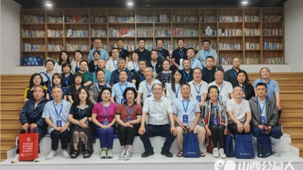 王素娟、王建忠参加了由山西省委社会工作部在浙江大学主办的新社会组织党组织书记和党建工作指导员示范培训班