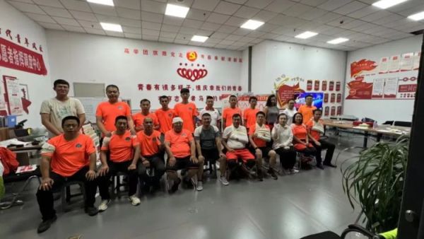 晋中新青年高校志愿者联合服务中心开展救在身边应急救援培训走进“青年夜校”活动