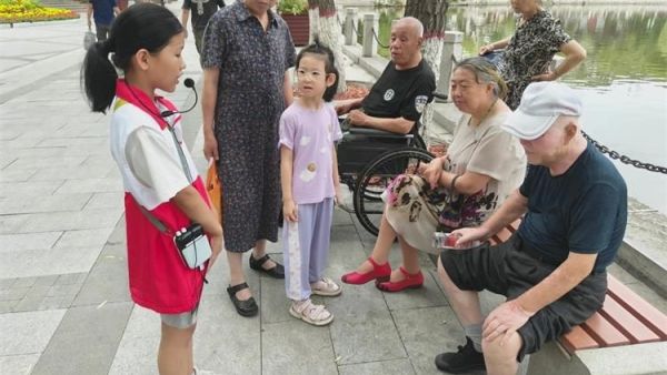 文瀛公园里山西省红十字小小宣讲员的快乐志愿服务时光彰显暖心志愿精神