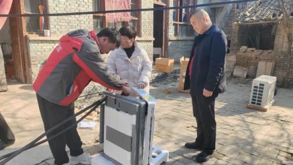 速援解困显担当寒冬送暖及时行 运城市爱心驿站社会工作服务中心救助一级肢体残疾杨姐为困难群众安全越冬保驾护航