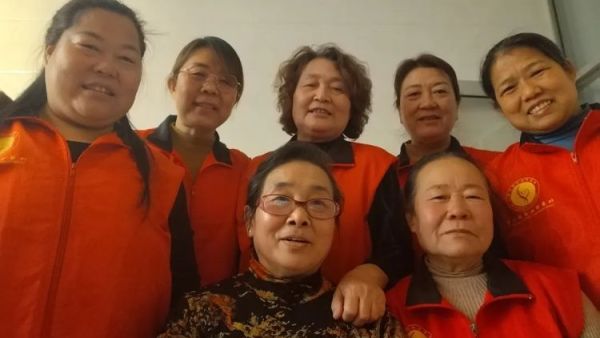 2024年12月阳泉市义工联合会志愿者幸福家园社区服务项目用他们的热情温暖着困难家庭