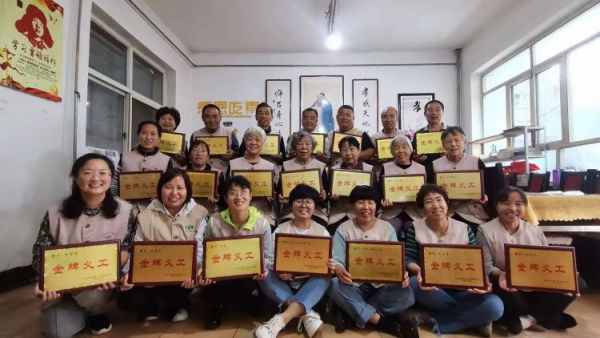 三八妇女节，长治市雨花斋二部已走过八个年头，长治市雨花斋二部祝所有女同胞节日快乐