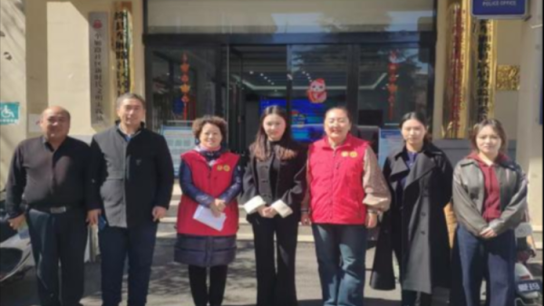 爱心妈妈聚光成炬护童成长与爱同行----太原市杏花岭区杏花红志愿活动中心参加绛县“爱心妈妈”座谈会暨工作总结交流会