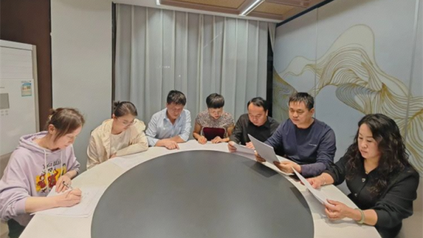 中共长治市小雨点公益志愿者协会党支部二季度党支部会议借助公益平台在实现个人价值的同时为社会凝聚更多向上向善的力量