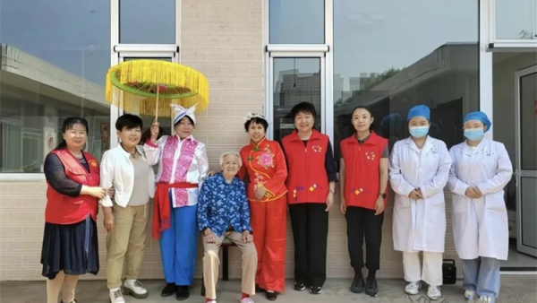 情暖社区有缘相伴——忻州市心连心志愿服务队携手多方开展慰问走访九源社区生活困难老人的活动