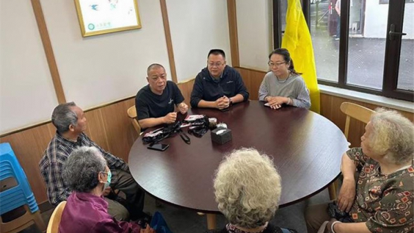 暖心“食”光！山西省红十字志愿者协会协助新建南路二社区食堂给十二位老人免费午餐上线解决老人们真正的需求