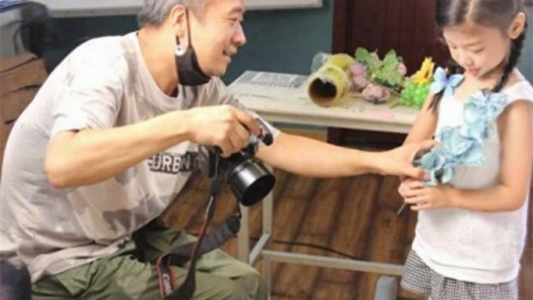 太原市滨东社区开展夏日迷彩小英雄公益摄影活动----为儿童留下迷彩童年助力孩子们健康快乐成长