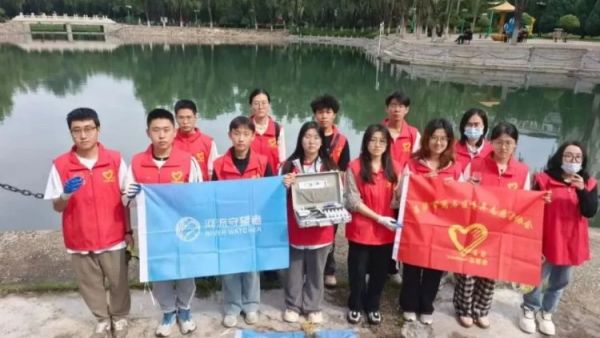 净滩护河文化为伴！吕梁市离石区青年志愿者协会开展净滩护河文化为伴共筑美好家园主题实践活动