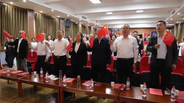 阳泉义工联获表彰！全市桃河主题演讲决赛圆满举行阳泉市义工联合会获优秀组织奖、义工范久红的征文《花甲不退志 守护母亲河》获优秀奖