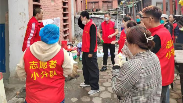 指尖拂尘温暖入心----太原市志愿者小分队志愿者帮助失孤老人家居整改爱心活动有感