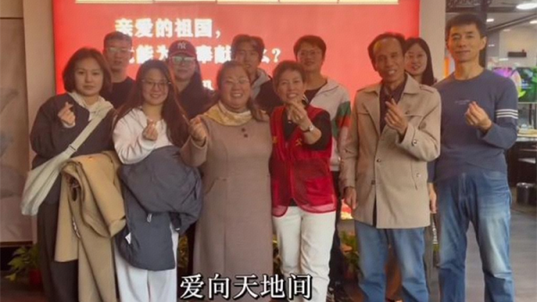 山西大学刘美玲教授带领学生到太原市小店区“一圆面馆”调研就是为了探寻这碗面背后那份沉甸甸的道德力量