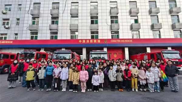 消防守护暖心同行----杏花岭区青志协举办消防志愿服务活动，感谢太原市消防救援支队“火焰蓝”的温度