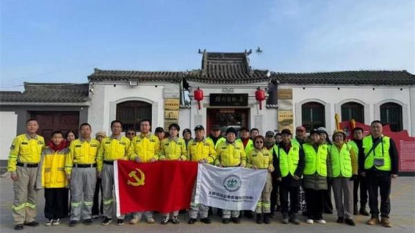 太原市绿舟应急救援促进中心联合同心九九俱乐部组织志愿者赴五台县参观徐帅故居以及纪念馆