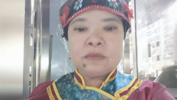 从助老到牵缘忻州市爱心志愿者张素梅开婚介所让爱心在红绳上闪光愿这束始于2026元旦的光照亮更多人的寻爱之路