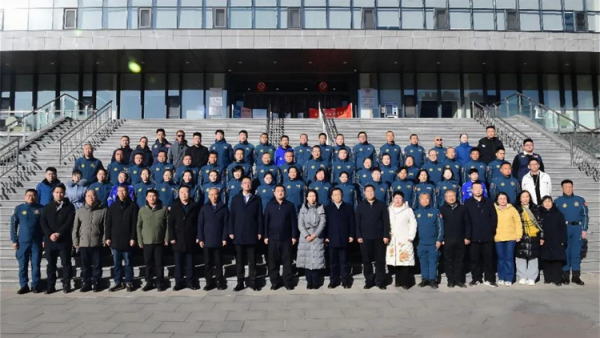 吕梁蓝天救援｜十四载公益铸初心 新程奋进护平安——“跨越十四载 奋进新征程” 2026 年度工作会议召开