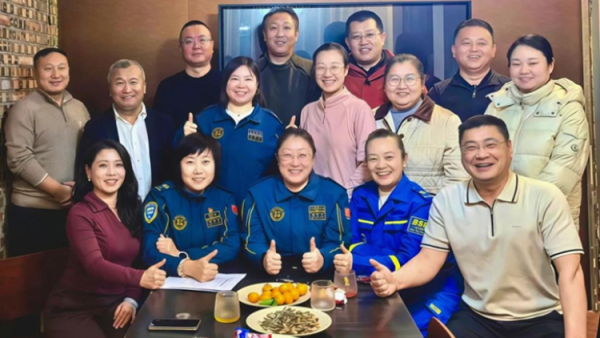 8年坚守暖到心坎吕梁蓝天救援队讲师团这场迎春茶话会藏着10+守护密码让安全之光照亮吕梁的每一个角落