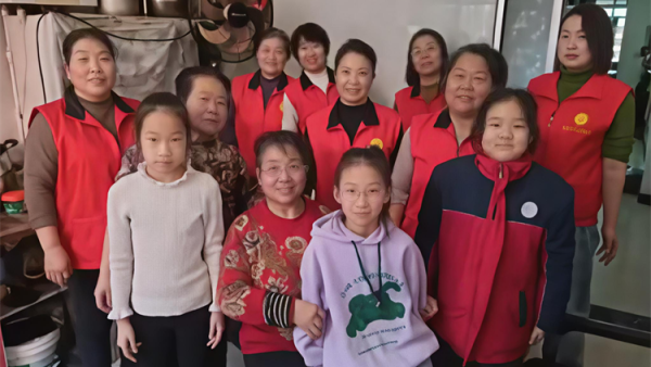 阳泉市义工联合会2026年2月组织义工开展幸福家园敬老服务活动现将部分活动精彩画面呈现给大家