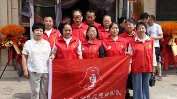 阳光助残暖人心温情陪伴筑梦想----忻州阳光爱心团队走进启翼未来工坊开展助残志愿服务团队负责人张素梅个人出资500元专项捐助以实际行动为残障朋友们送上贴心关怀