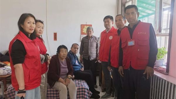月满中秋善泽暖心----2026年长治善泽留守困境儿童救助协会志愿者捐助困境儿童困境老人中秋回访慰问活动