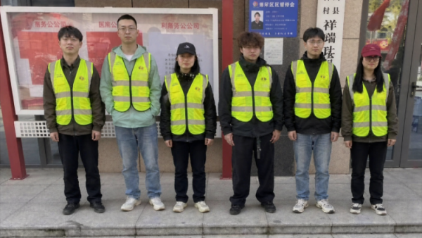 金秋重阳送温暖志愿同行敬夕阳｜晋城市公益顺风车协会开展敬老志愿服务活动走进祥瑞社区为老人们送上节日的真挚祝福